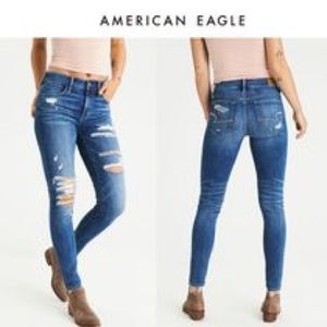 American Eagle Super Hi Rose Destroyed Jegging 2R